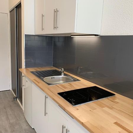 Studio entièrement rénové avec parking gratuit Saint-Nazaire  Esterno foto